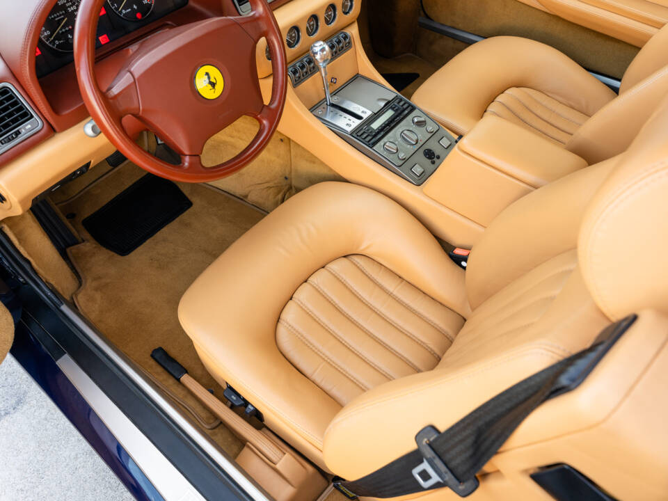 Image 39/97 de Ferrari 456 GTA (1997)