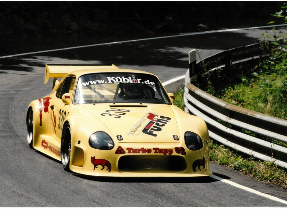 Bild 26/55 von Porsche 935 dp III (1989)