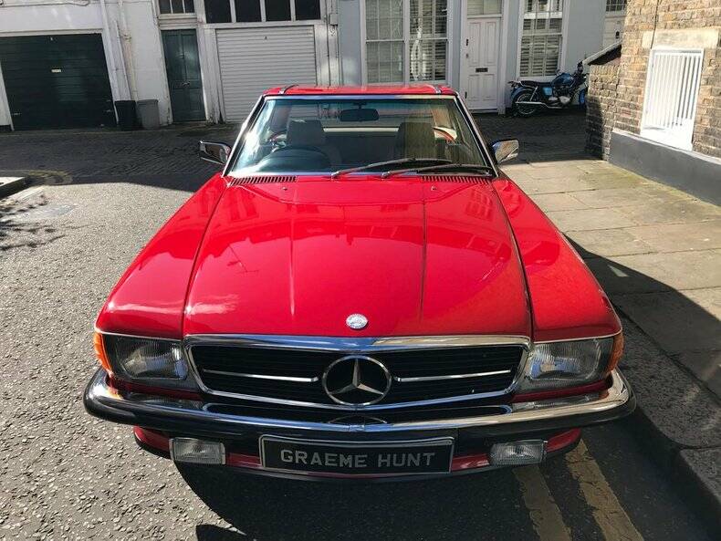 Image 28/38 of Mercedes-Benz 300 SL (1987)