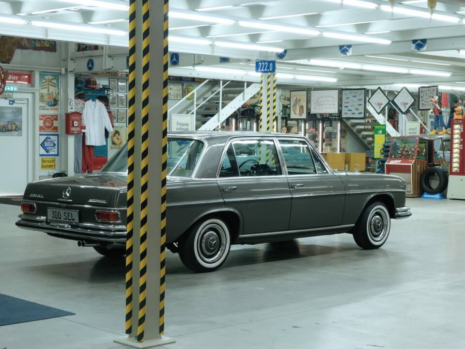 Bild 12/50 von Mercedes-Benz 300 SEL (1967)