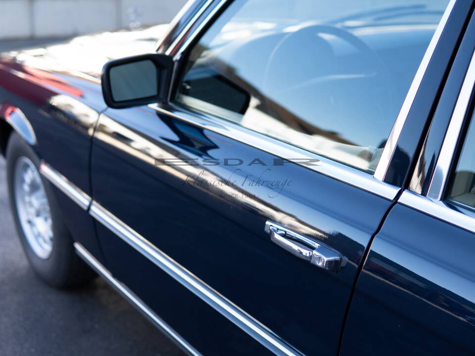 Image 3/30 of Mercedes-Benz 450 SEL 6,9 (1977)