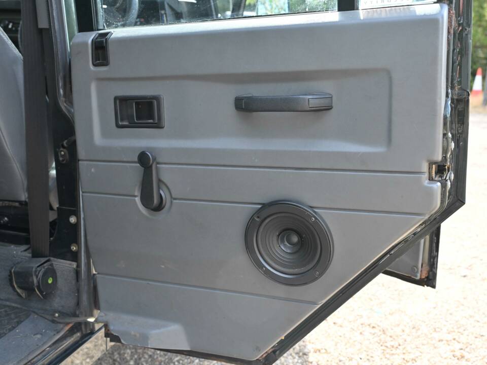 Image 21/50 of Land Rover Defender 110 300Tdi (1998)
