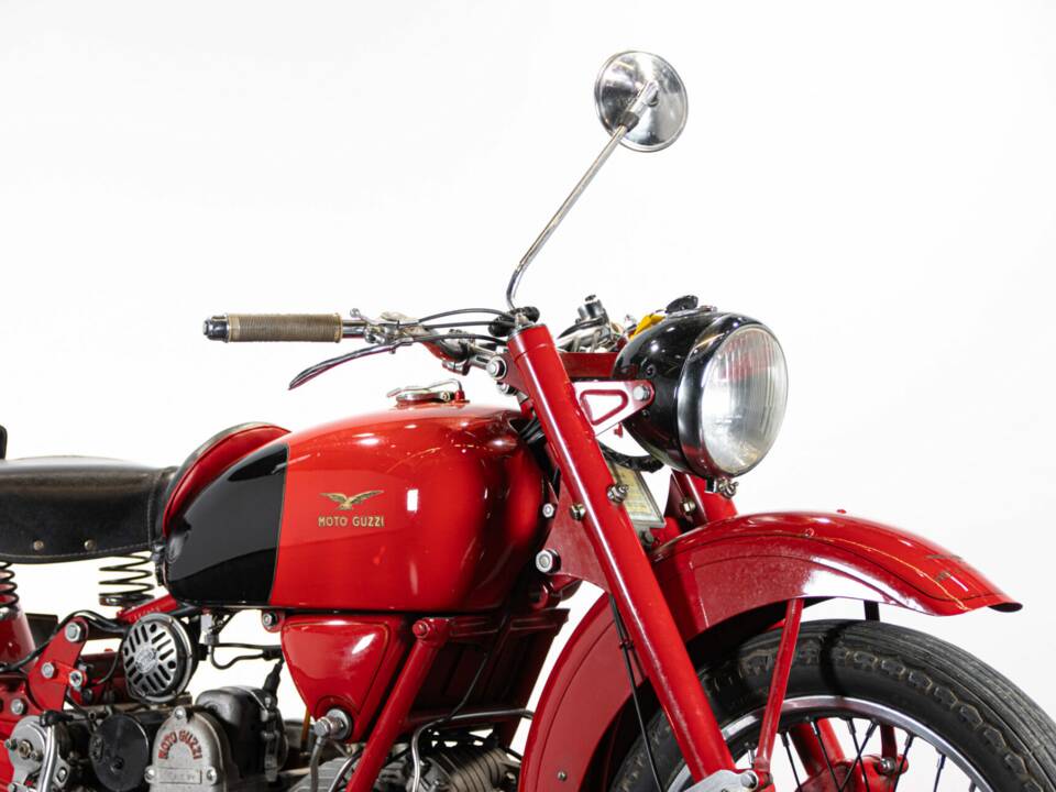 Bild 29/50 von Moto Guzzi Falcone Turismo (1960)