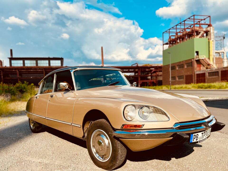 Immagine 5/54 di Citroën DS 21 Pallas (1972)