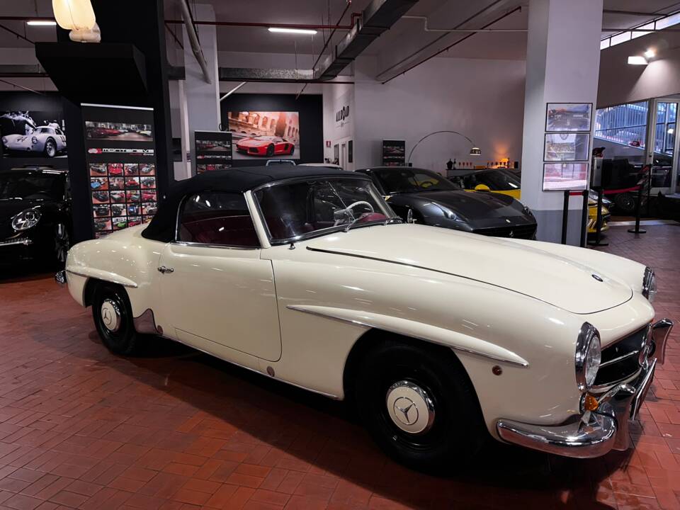 Image 30/58 of Mercedes-Benz 190 SL (1955)