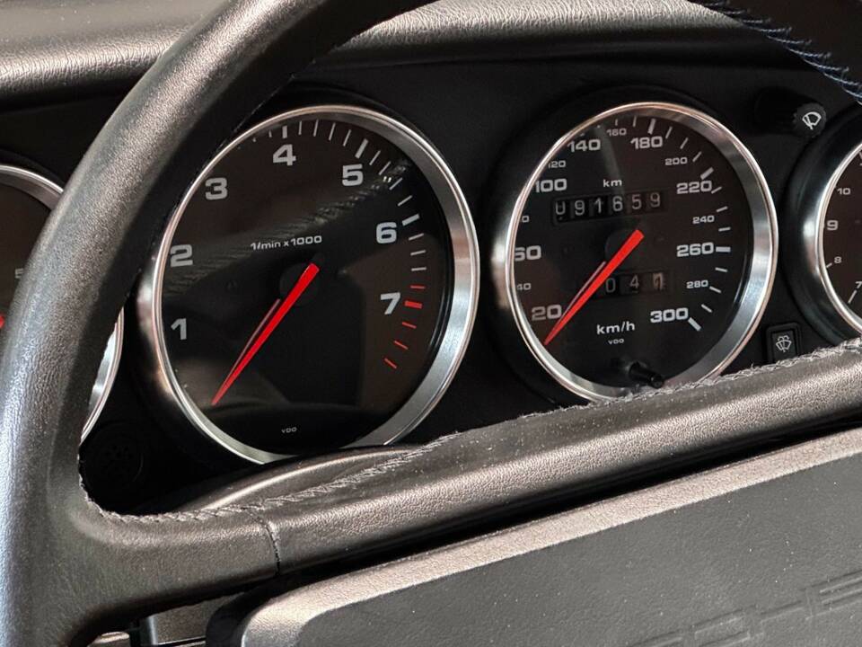 Bild 6/6 von Porsche 911 Carrera 2 (1900)