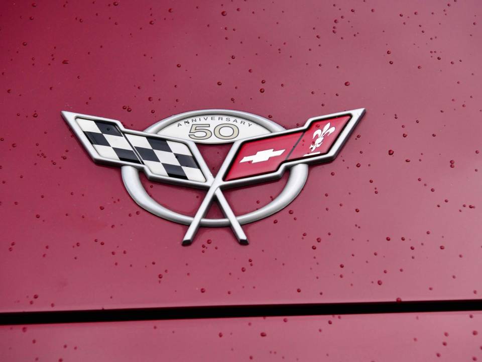Image 36/50 of Chevrolet Corvette (2004)