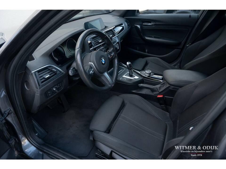 Bild 10/22 von BMW 118i (2019)