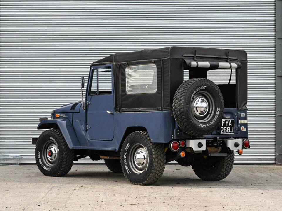 Image 11/50 de Toyota Land Cruiser FJ 40 (1970)