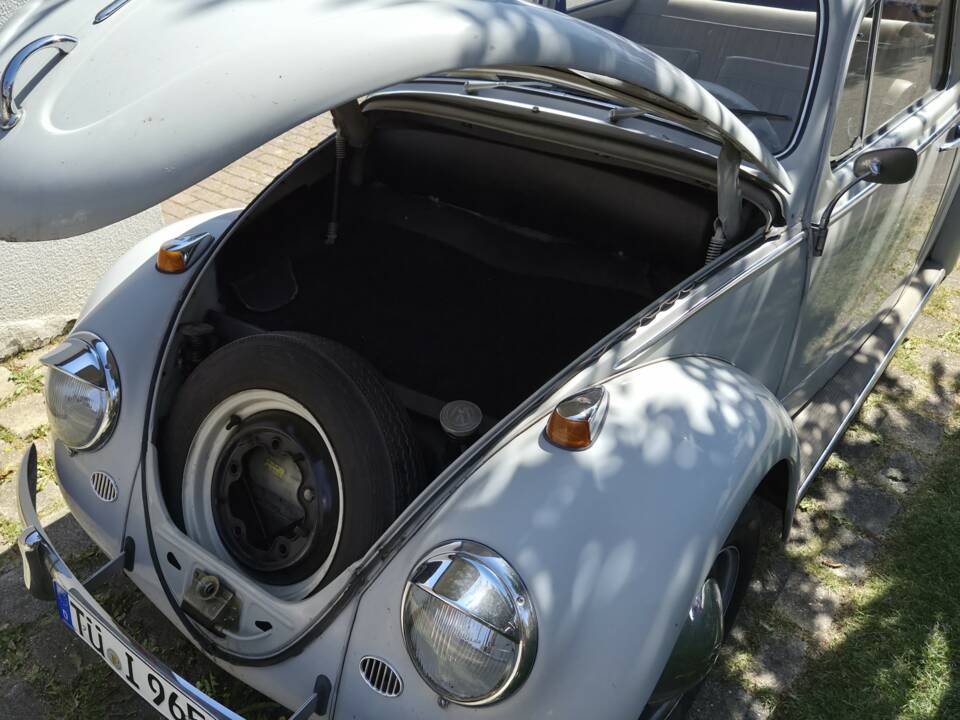 Image 14/15 of Volkswagen Beetle 1200 (1965)