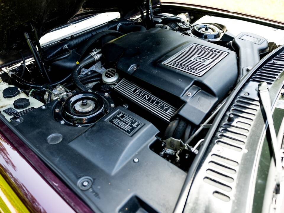 Image 6/46 of Bentley Azure (1997)