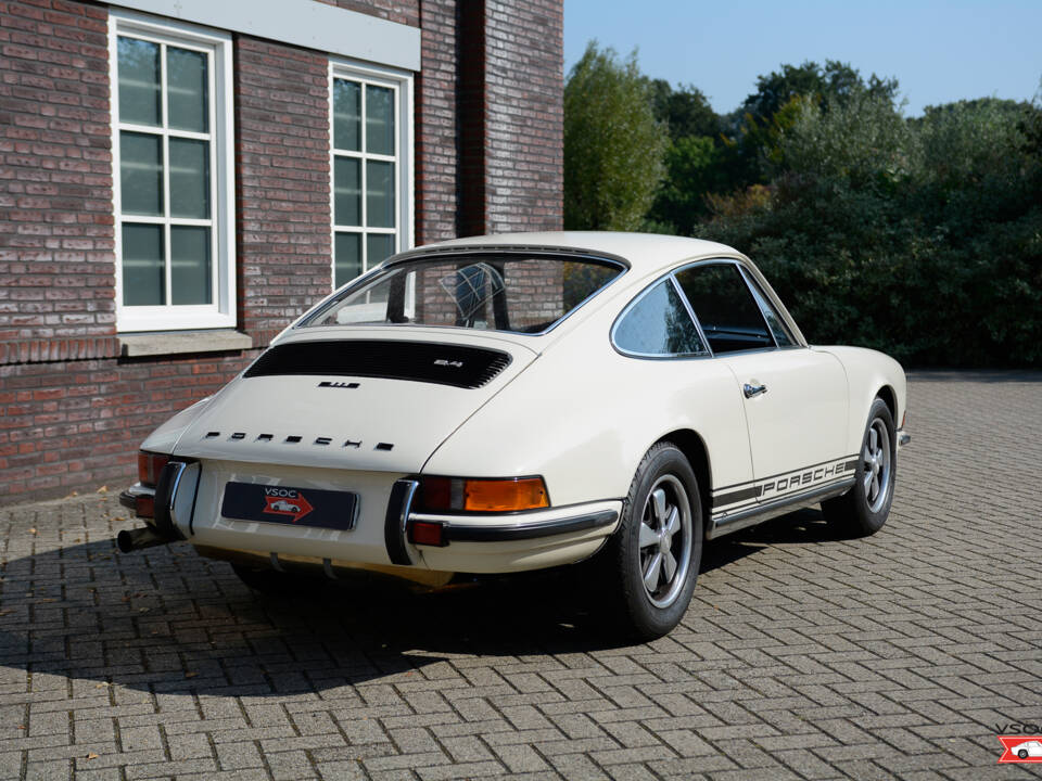 Image 5/22 de Porsche 911 2.4 E (1973)