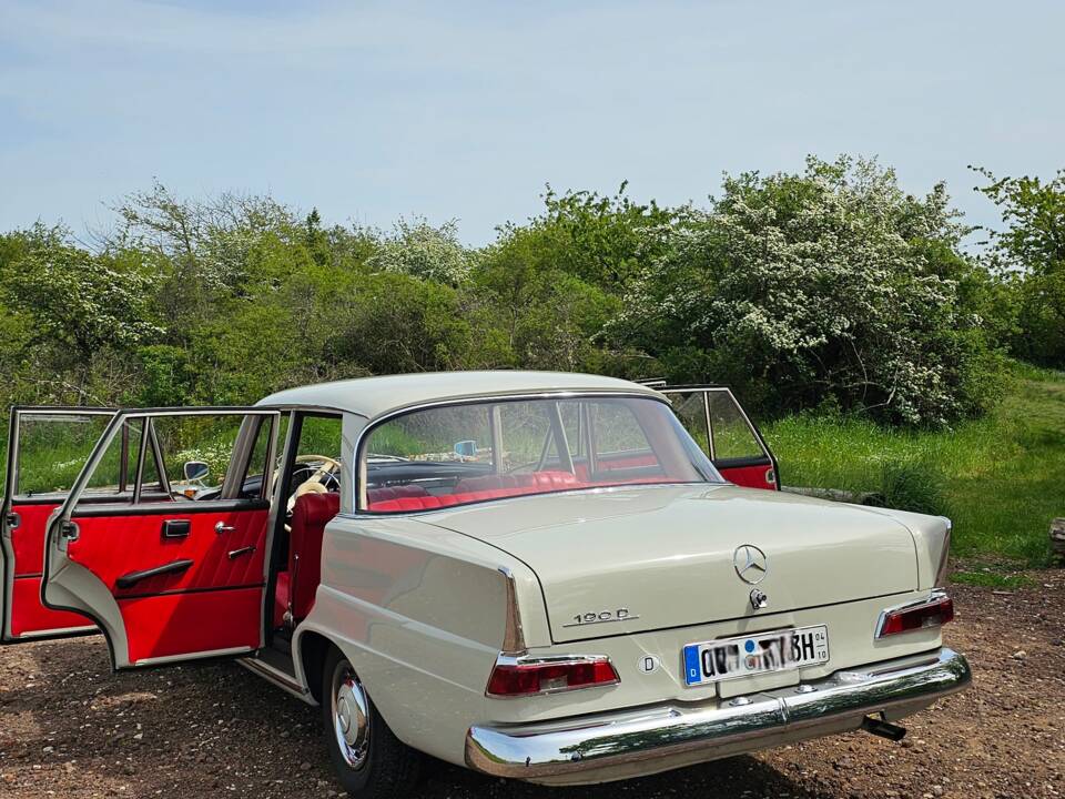 Bild 7/24 von Mercedes-Benz 190 Dc (1963)