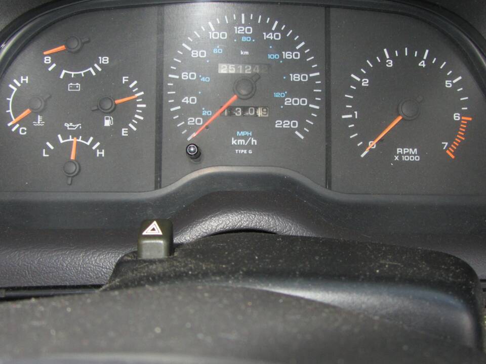 Bild 11/15 von Chrysler Le Baron 3.0 (1994)