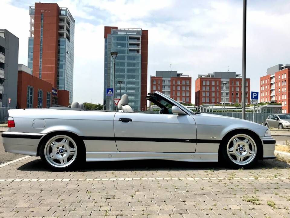 Immagine 16/41 di BMW M3 (1999)