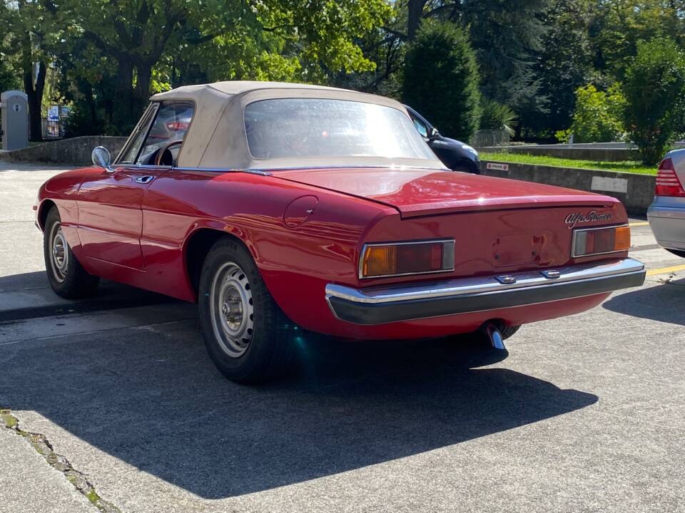 Afbeelding 9/50 van Alfa Romeo Spider Veloce 2000 (1973)