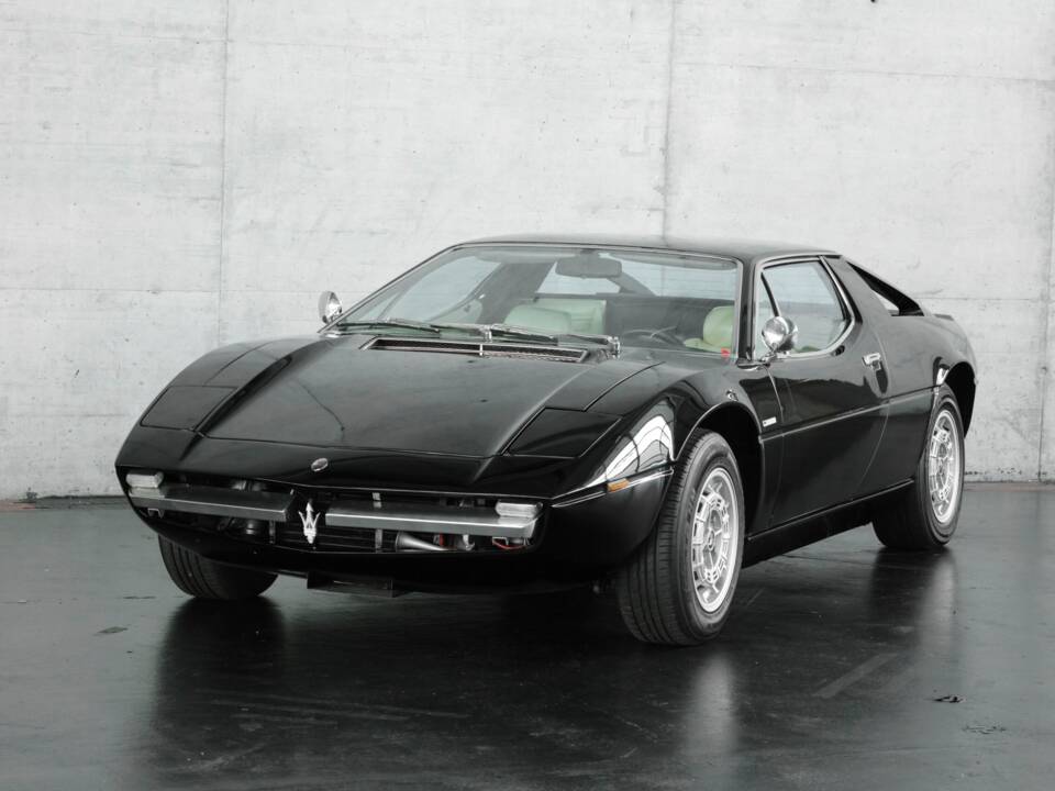 Image 15/50 of Maserati Merak (1974)
