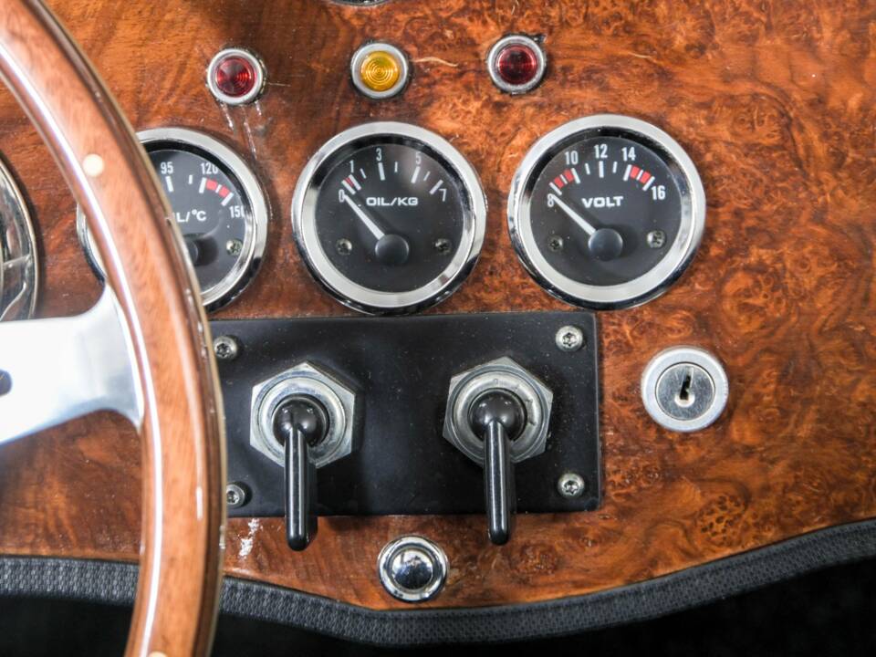 Afbeelding 24/50 van Lomax Type 224 (1979)