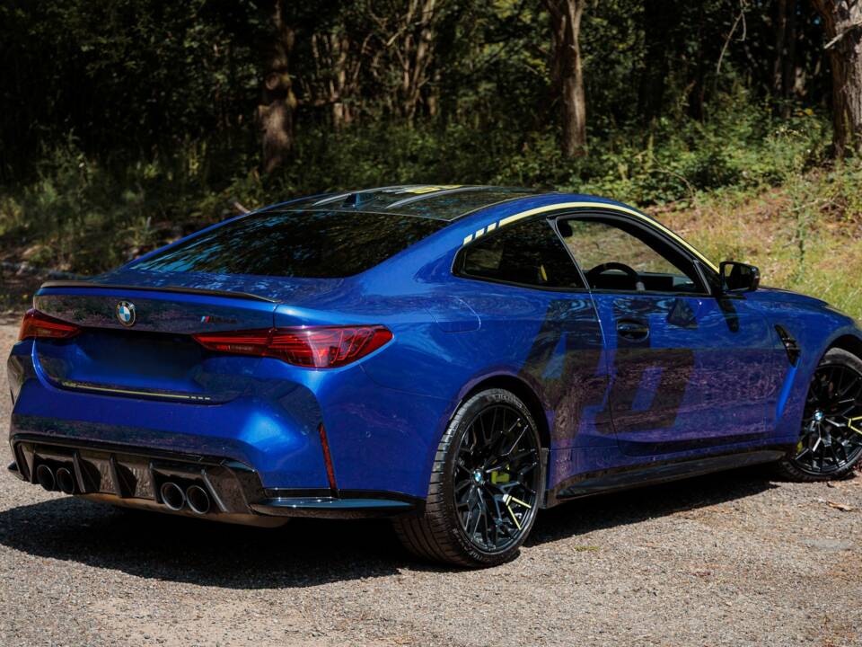 Image 10/46 of BMW M4 Competition xDrive (2025)