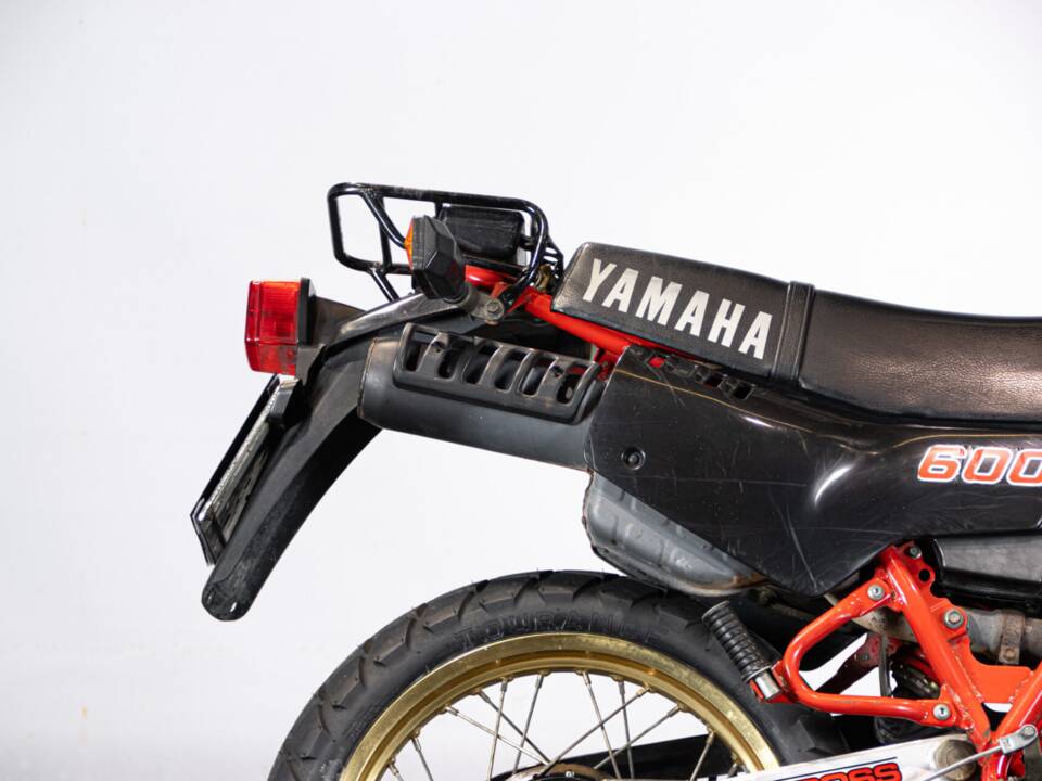 Bild 41/50 von Yamaha XT 600 E (1985)
