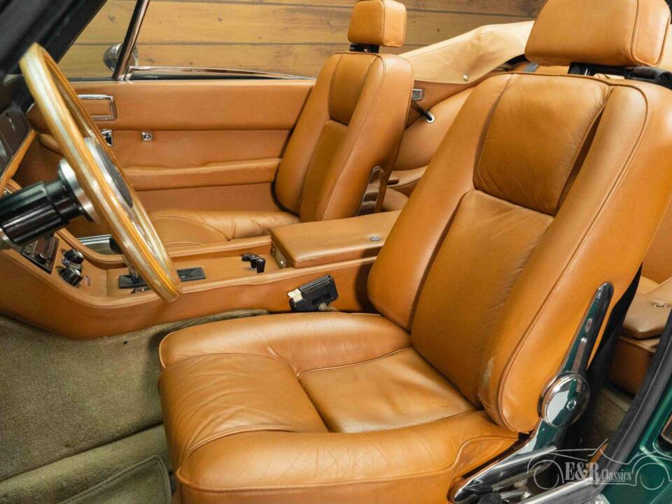 Image 2/19 of Jensen Interceptor MK III (1974)