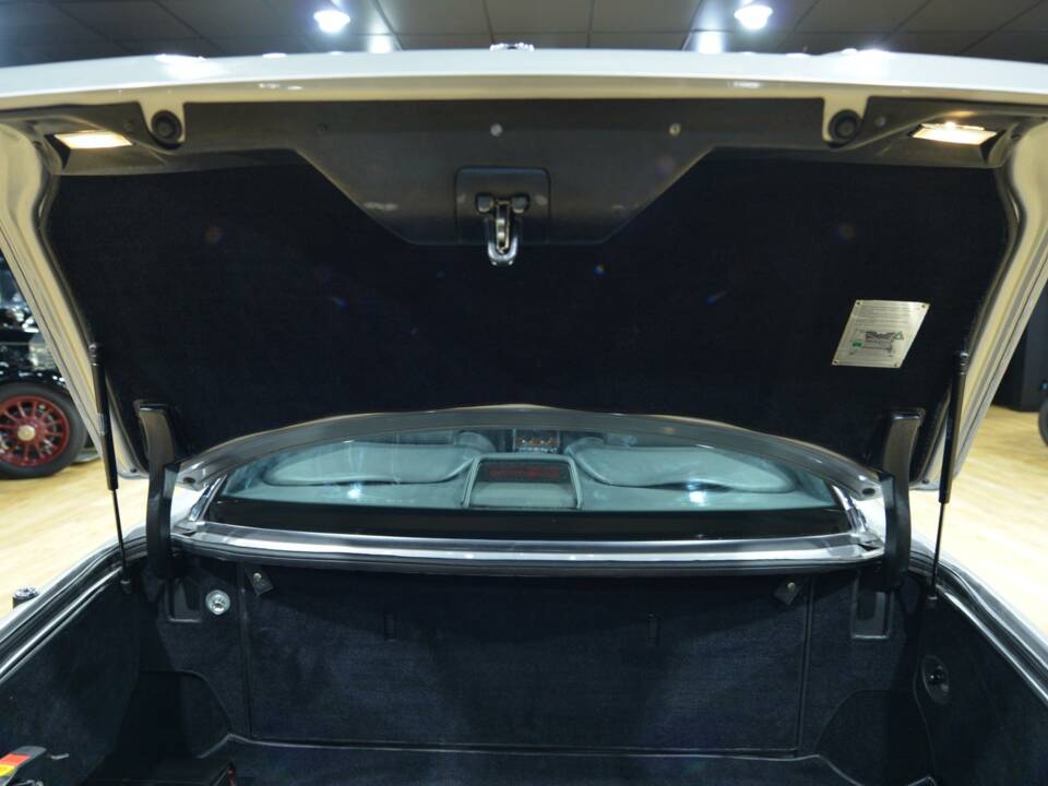 Image 44/50 of Bentley Continental R (1992)