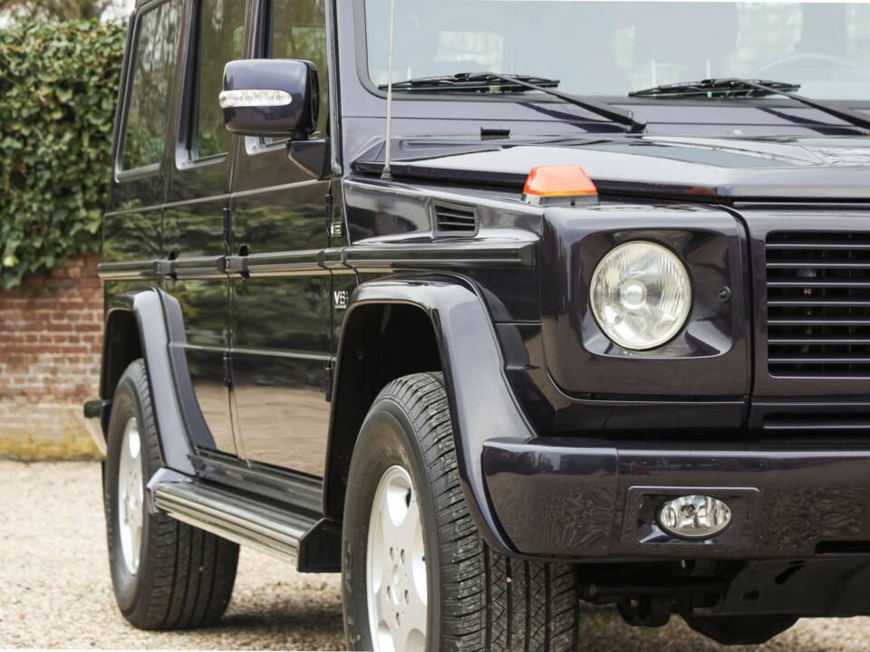 Bild 34/50 von Mercedes-Benz 500 GE (1993)