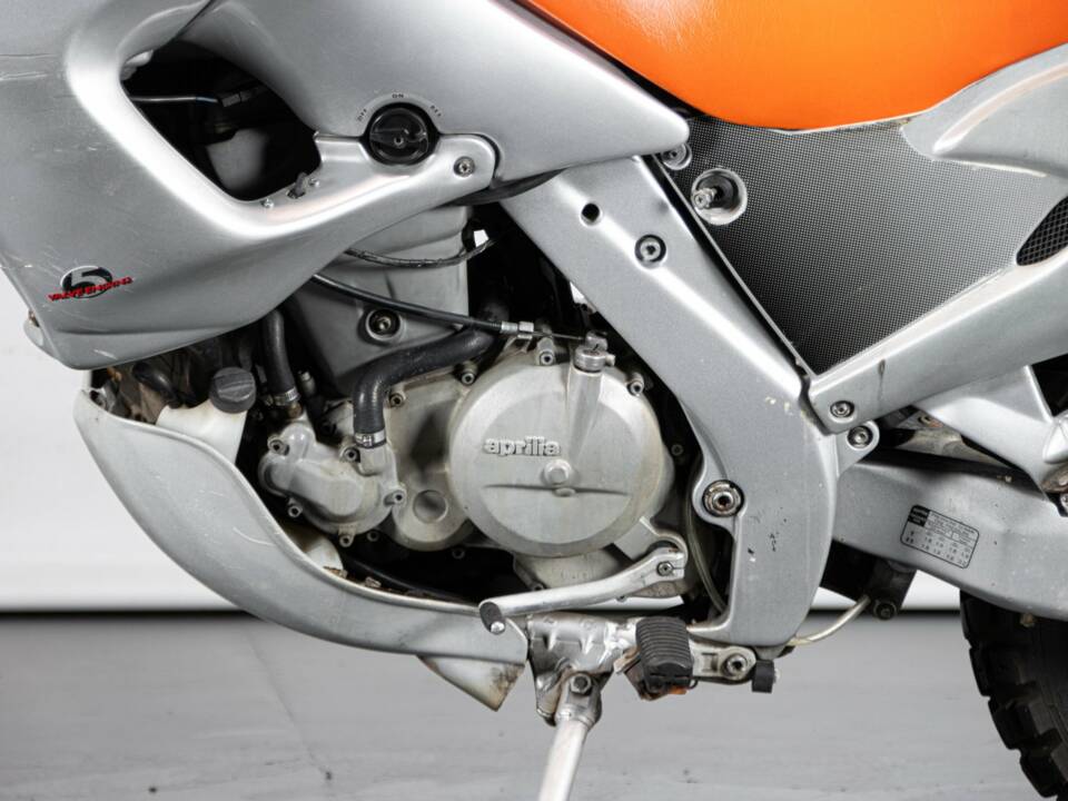 Bild 21/50 von Aprilia Pegaso 650 (1999)