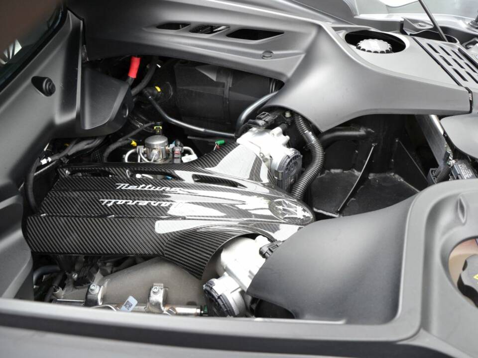 Image 46/67 de Maserati MC20 (2023)