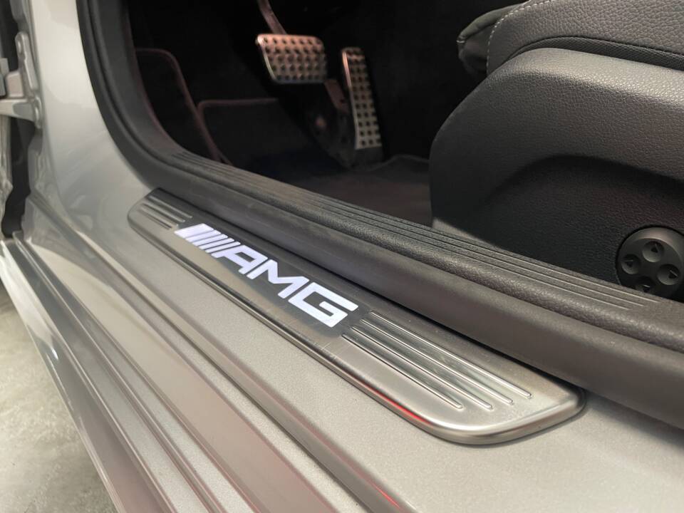 Obraz 32/36 pojazdu Mercedes-Benz C 63 AMG T (2020)