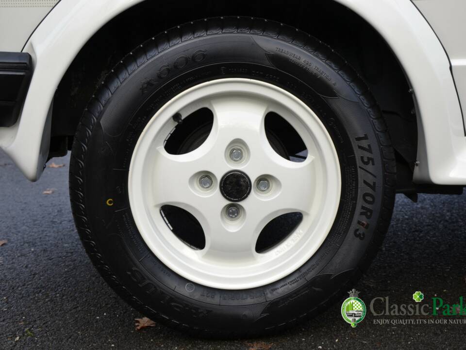 Imagen 9/50 de Volkswagen Golf Mk I 1.5 (1983)