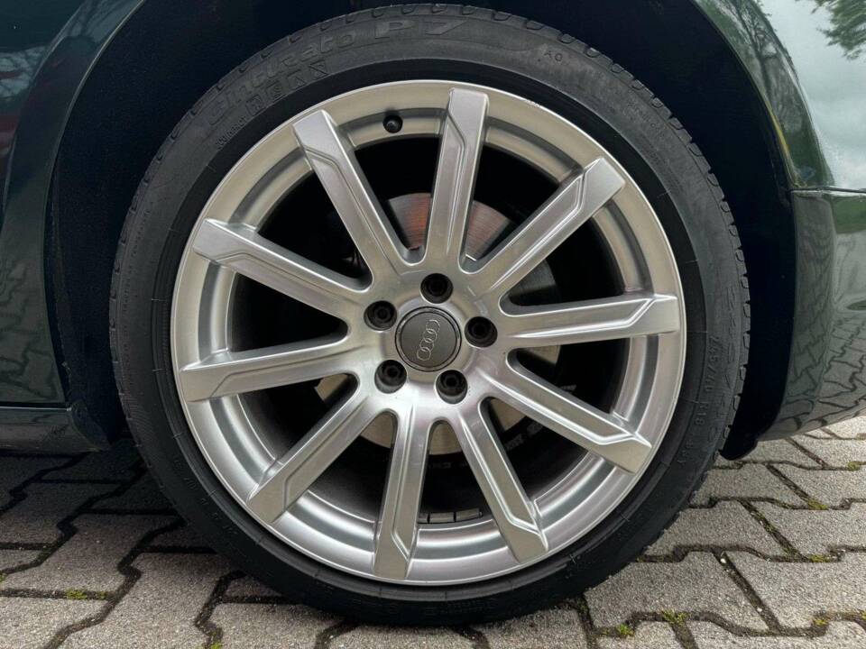 Imagen 9/20 de Audi A5 Sportback 2.0 TDI (2010)