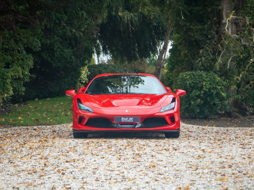 Bild 14/43 von Ferrari F8 Spider (2020)