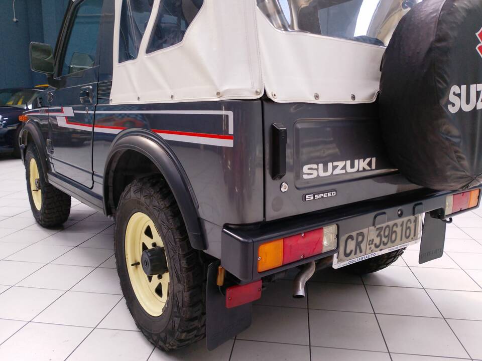 Bild 15/42 von Suzuki SJ 413 (1988)