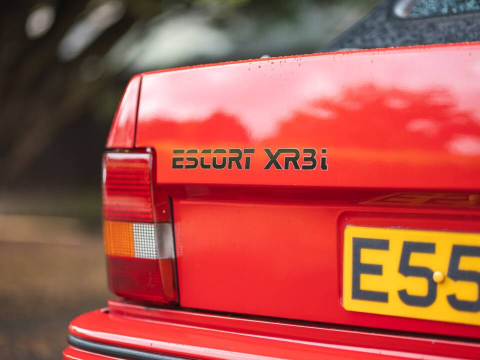 Immagine 19/50 di Ford Escort IV XR3i (1987)