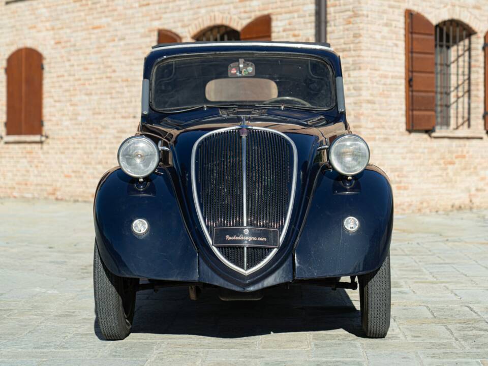 Image 3/50 de FIAT 500 B Topolino (1948)