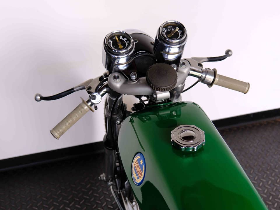 Image 46/57 of Benelli 125 Sport Special (1971)