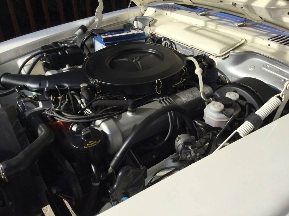 Image 11/18 of Mercedes-Benz 350 SL (1971)