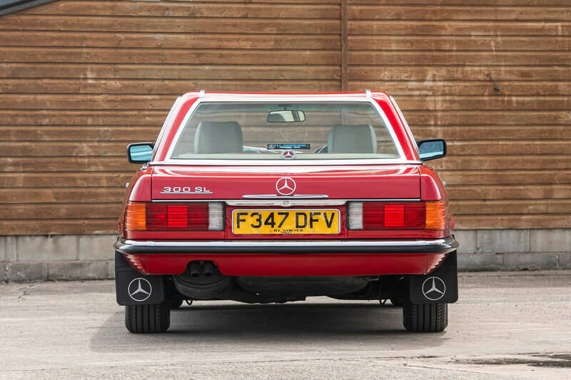 Afbeelding 7/50 van Mercedes-Benz 300 SL (1989)