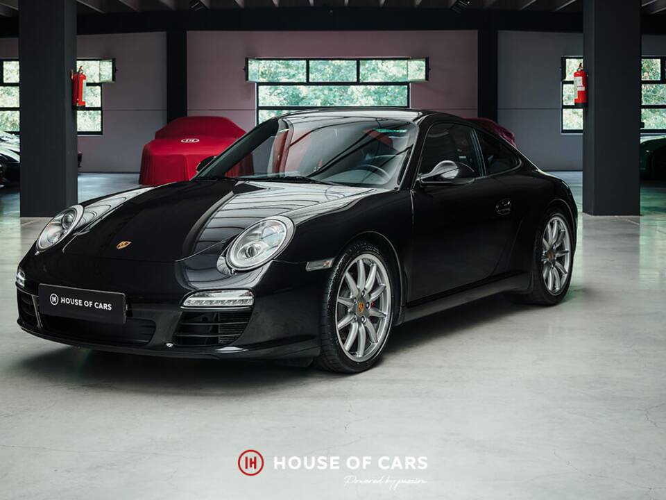 Image 2/23 of Porsche 911 Carrera S (2010)
