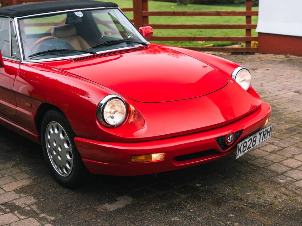 Afbeelding 38/50 van Alfa Romeo 2.0 Spider (1992)