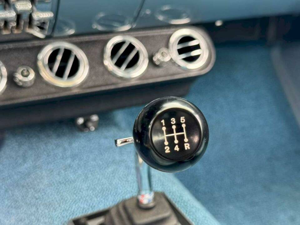 Bild 22/44 von Ford Mustang 289 (1966)
