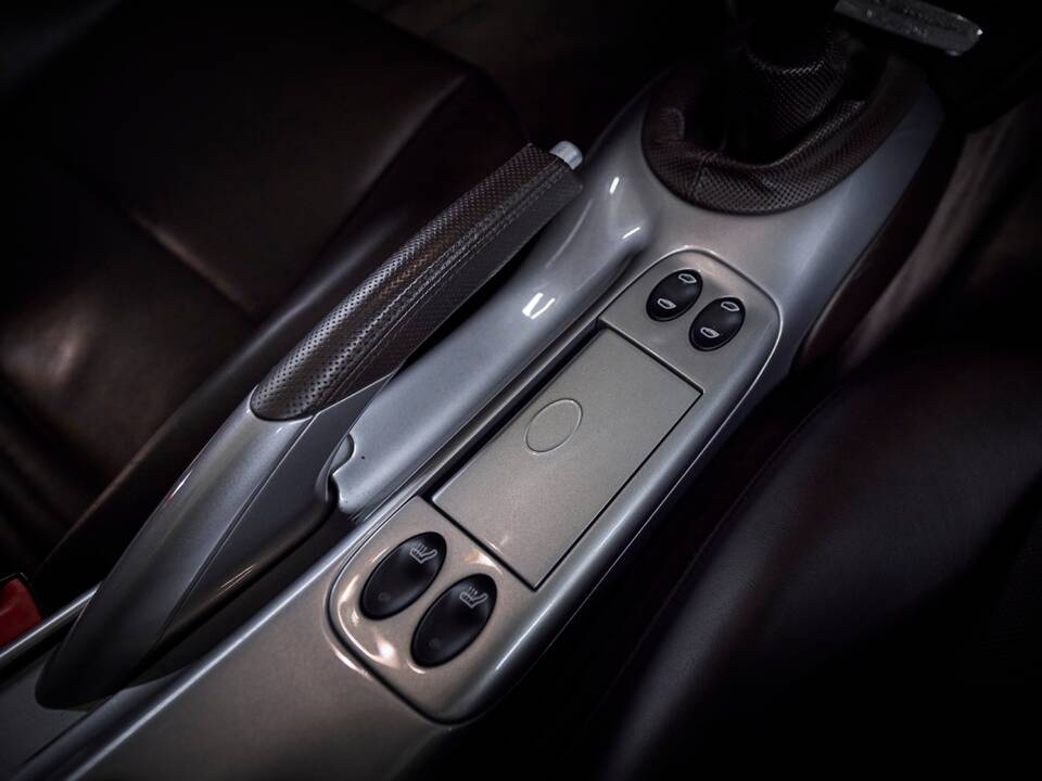 Image 75/100 of Porsche Boxster S "50 Jahre 550 Spyder" (2004)