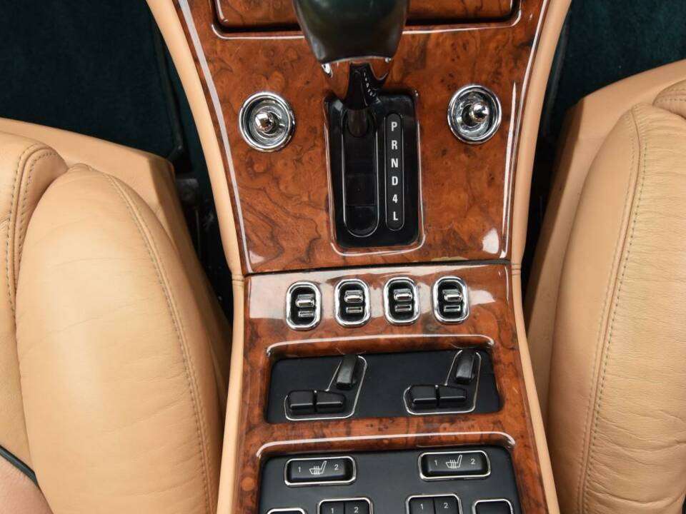 Immagine 48/50 di Bentley Arnage Green Label (1998)