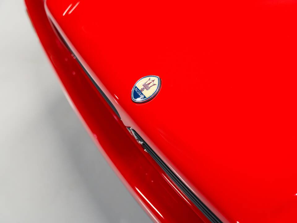 Image 18/42 of Maserati Shamal (1991)