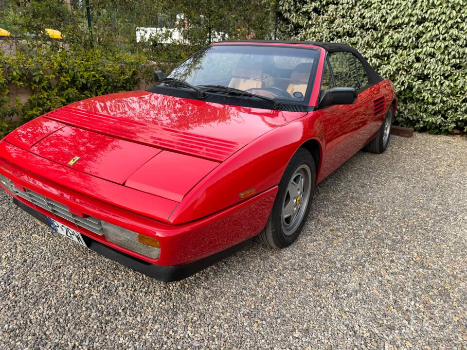 Afbeelding 17/22 van Ferrari Mondial T (1991)