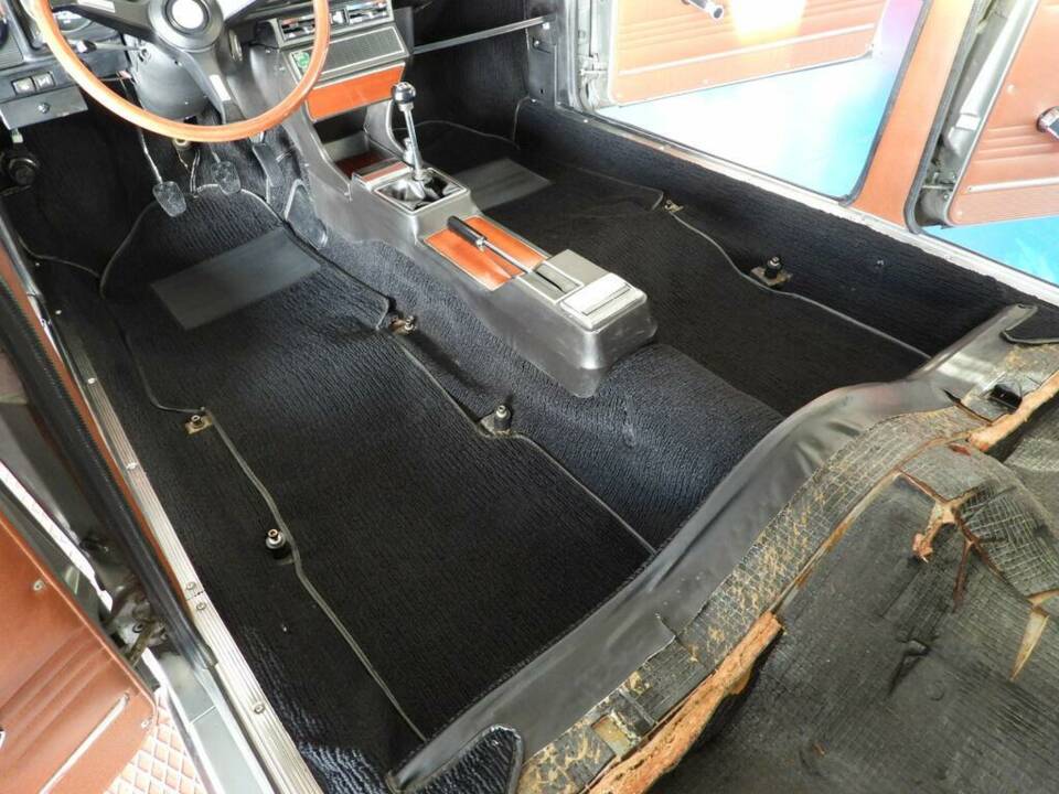 Bild 10/14 von Alfa Romeo 1750 Spider Veloce (1972)