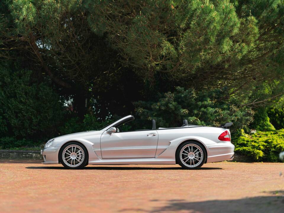 Bild 5/28 von Mercedes-Benz CLK DTM AMG (2006)