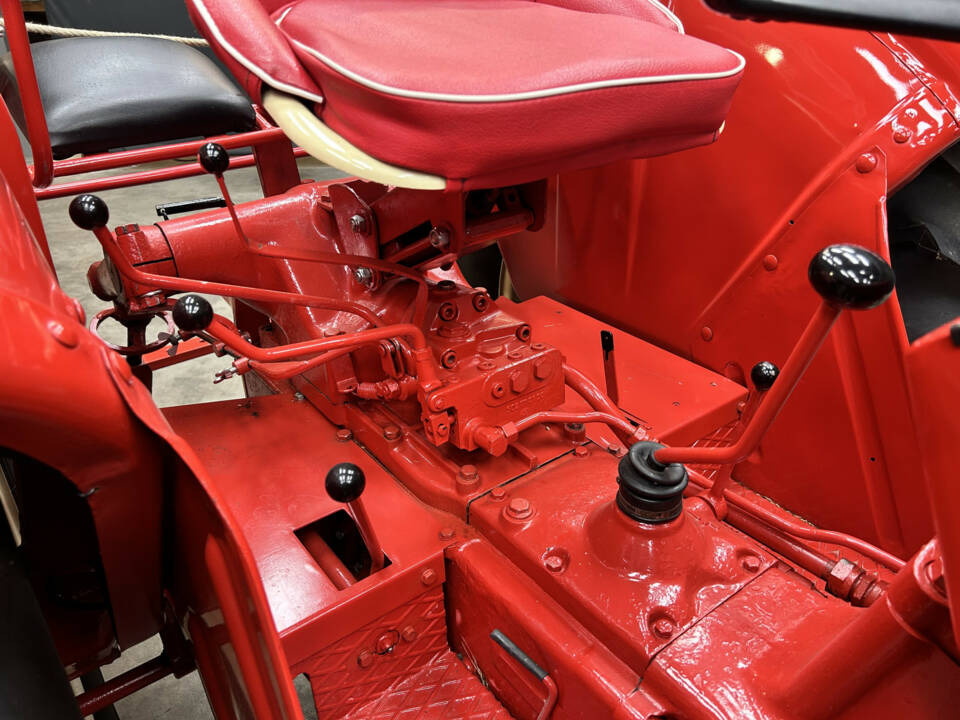Imagen 24/50 de Porsche-Diesel Super Export 329 (1962)