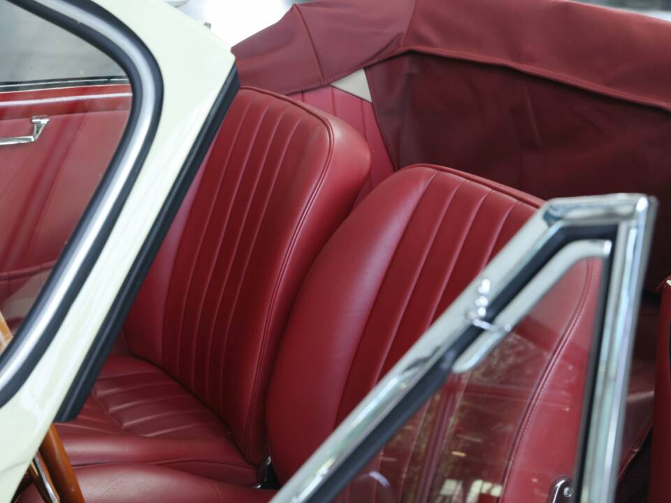Bild 25/50 von Porsche 356 A 1600 Speedster (1958)